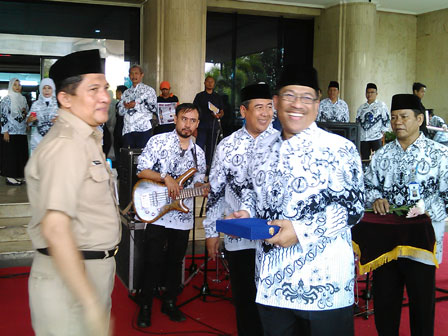 Pencarian PGRI Gianyar - Persatuan Guru Republik Indonesia Cabang Kabupaten Gianyar